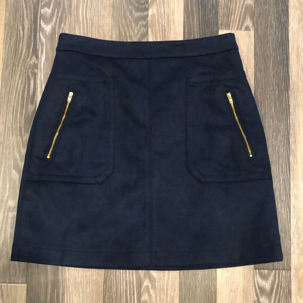 LOFT Outlet Dark Blue Mini Skirt with Gold Zippers. Size 4.